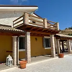 Bella Vista Апартаменты *